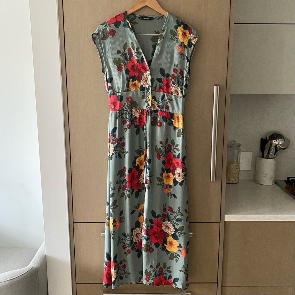 Zara floral romper dress - Picture 3 of 8